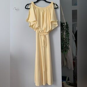Perfect butter yellow vintage midi dress